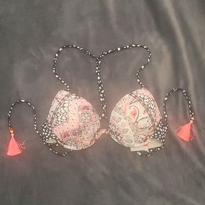 VS 32C Very Sexy Swim Top